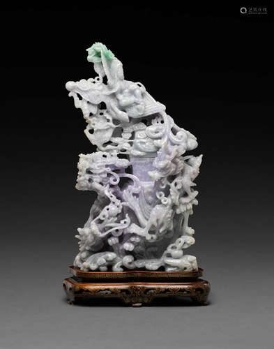 A jadeite vase with an immortal and dragons