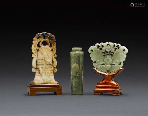 Late Qing/Republic period A group of Three jade carvings