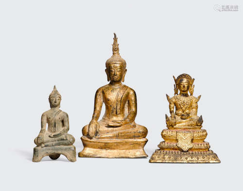 Thailand, 17th-20th century A GROUP OF THREE COPPER ALLOY FIGURES OF BUDDHA
