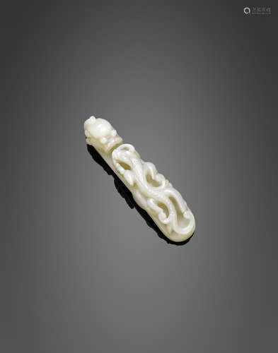 Late Qing dynasty A jade dragon belt hook