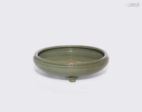 Ming dynasty a Longquan celadon glazed bulb bowl