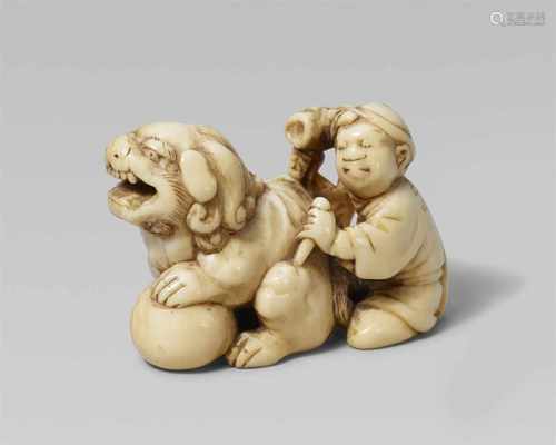 An ivory netsuke of a sculptor, by Sekkô. Mid-19th centurySitting with hammer and chisel behind