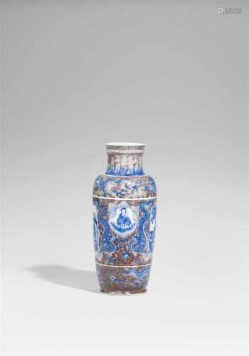 Große Rouleau-Vase. Qing-Zeit (1644-1911)Walzenförmige Vase mit Verdickung unter dem Rand, dekoriert