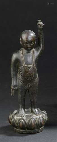 Statuette de bouddha enfant en bronze Chine, XVIIe...