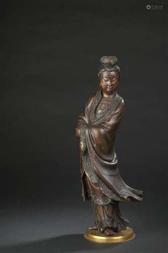 Statuette de Guanyin en bois laqué Chine, XIXe siè...