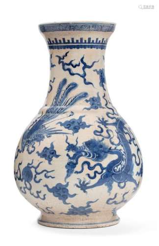 CHINE TRAVAIL DE NANKIN, VERS 1900 Vase balustr...