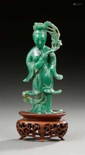 CHINEStatuette figurant une Guanyin en pierre d...