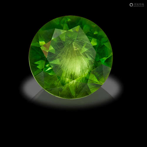 Garnet var. Demantoid