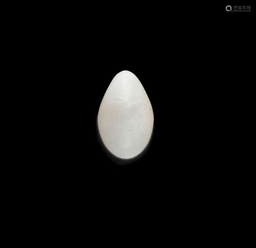 Drop-shaped Non-nacreous White Pearl