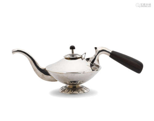 An Edison Cummings sterling silver teapot