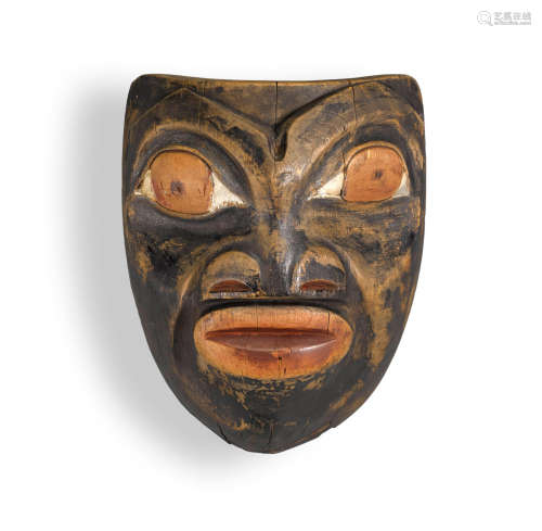 A Kwakwaka'wakw (Kwakiutl) mask