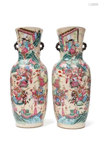 CHINE, XIXe siècleImportante paire de vases en ...