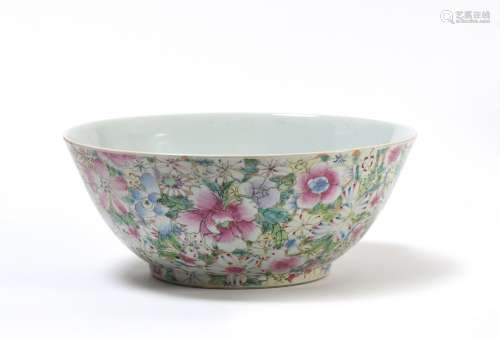 CHINE, XIXe siècleImportante vasque en porcelai...