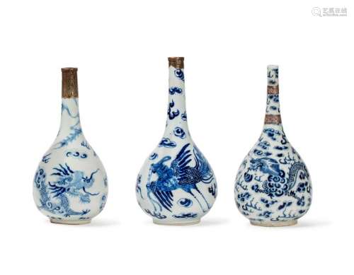 VIETNAM, XIXe siècleEnsemble de trois vases bou...