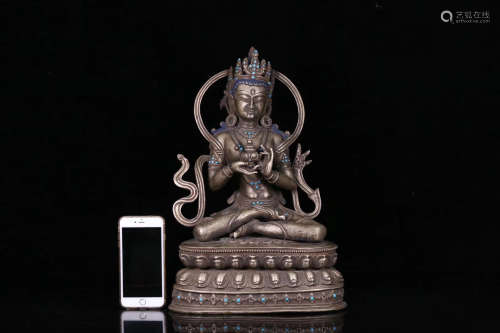 18TH CENTURY, A TIBETAN AMITAYUS BUDDHA DESIGN SILVER STATUE