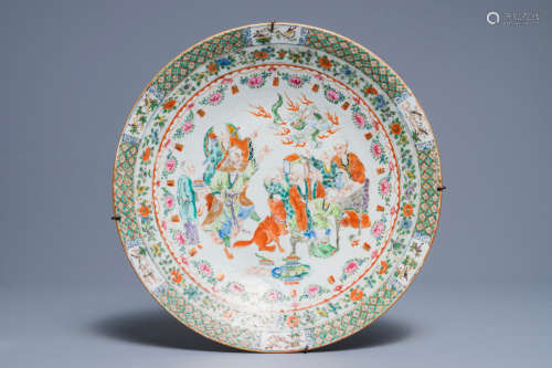 A fine Chinese Canton rose-verte charger, 19th C.