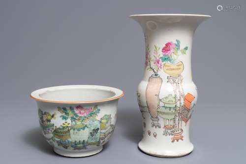 A Chinese qianjiang cai vase and a jardinière, 19/20th C.