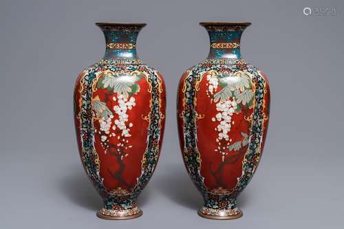 A pair of Japanese cloisonné vases, Meiji, 19th C.