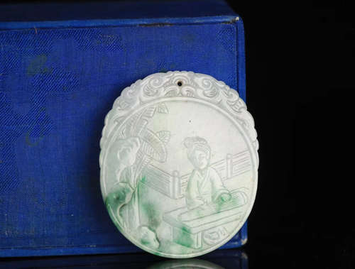 A JADEITE CARVED CHARACTER STORY PATTERN PENDANT