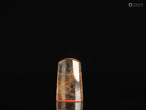 A NATURAL CRYSTAL SEAL