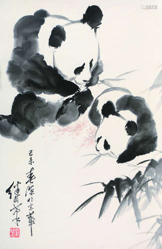 刘继卣 熊猫 立轴 纸本