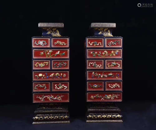 A PAIR OF LACQUERWARE CASES