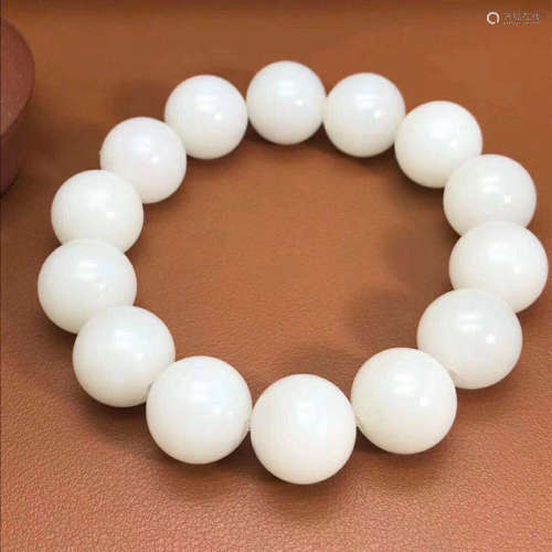 WHITE JADE BEADS STRING BRACELET