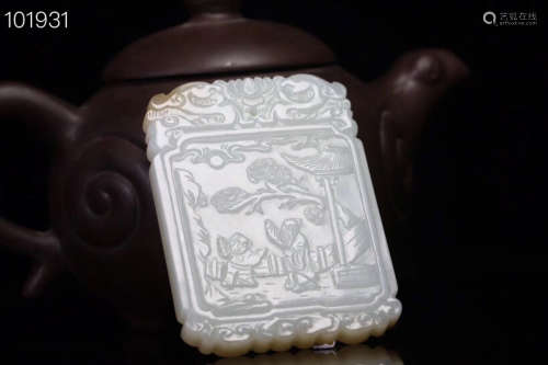 A HETIAN JADE CARVED STORY PATTERN PENDANT