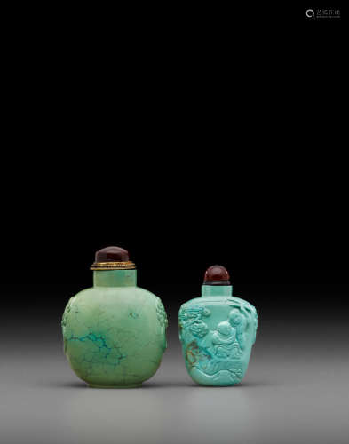 20th century Two turquoise snuff bottles