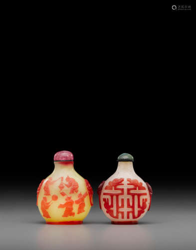 19th century and later Two red overlay decorated glass snuff bottles