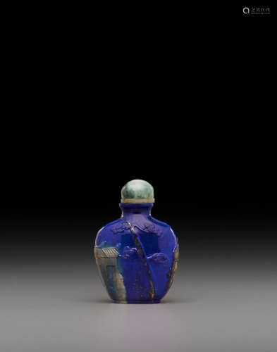 19th/early 20th century A carved lapis lazuli snuff bottle