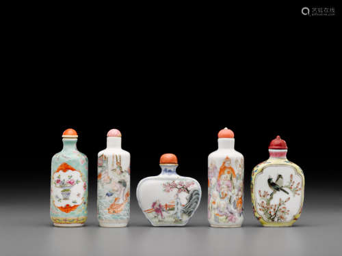 19th/early 20th century Five famille rose enameled porcelain snuff bottles