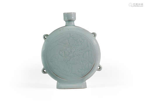 Late Joseon dynasty A white porcelain moon flask