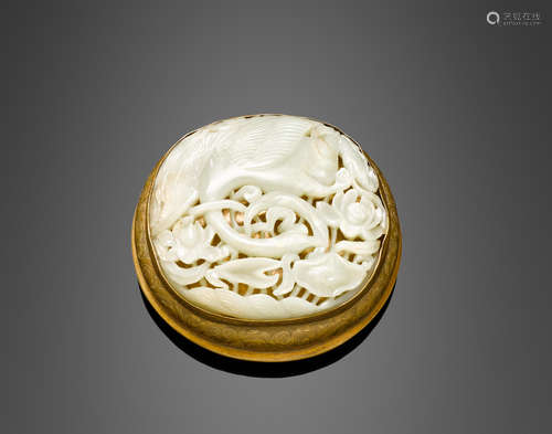 Qing dynasty A RETICULATED NEPHRITE PLAQUE