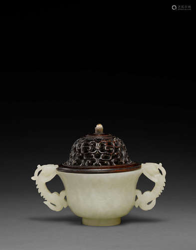 Ming dynasty or later A carved jade cup