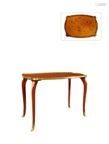19世纪制 铜鎏金细木镶嵌工艺中央桌