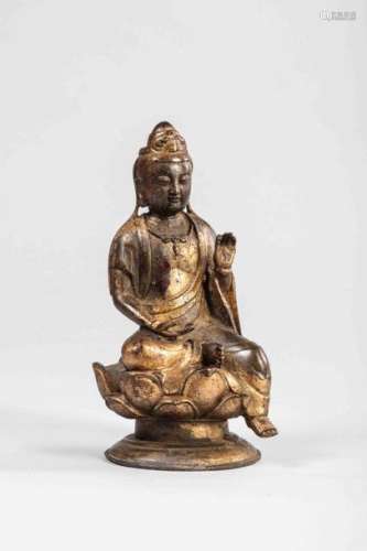 Le Boddhisattva Kwan Yin assis en délassement sur ...