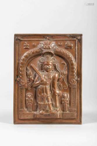 Plaque votive illustrant Vishnu debout appuyé sur ...