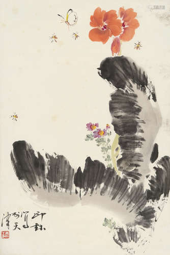 萧朗（1917～2010） 花卉 立轴 设色纸本