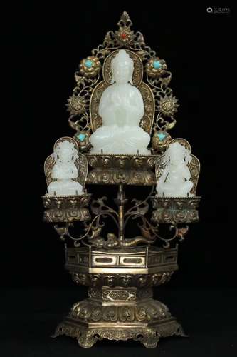 THREE JADE FIGURE OF BUDDHA