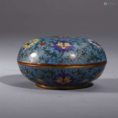 A CHINESE CLOISONNE ENAMEL BOX, KANGXI MARK