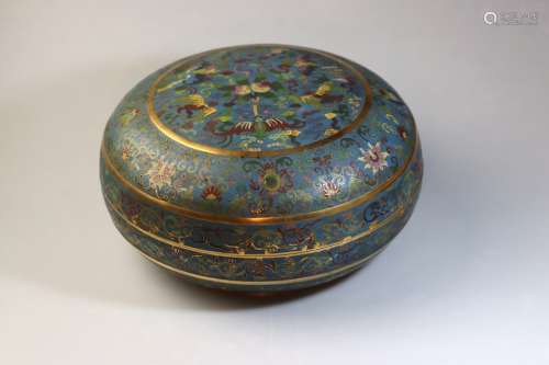 A CLOISONNE CIRCULAR BOX AND COVER