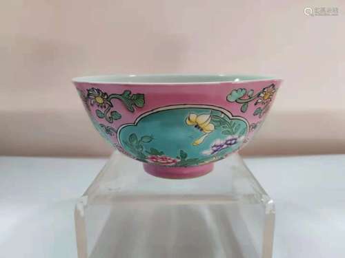 A FAMILLE ROSE BOWL, KANGXI MARK