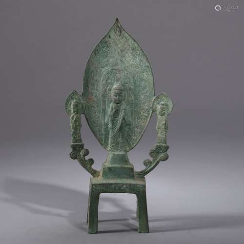 A BRONZE FIGURE OF THRREE STANDING BUDDHAS