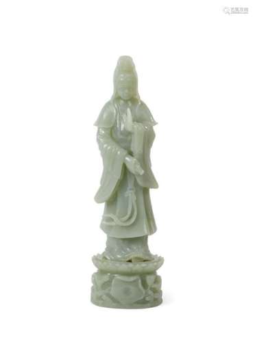 Statuette de Guanyin Chine XXe siècle Néphrite ...