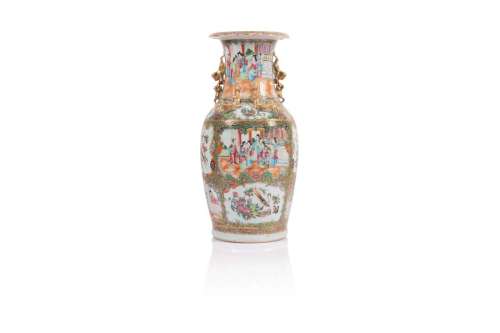 Vase balustre à col évasé Chine, Canton XIXe si...