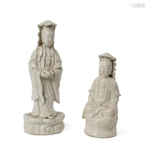 Deux statuettes de Guanyin Chine XXe siècle Porc...