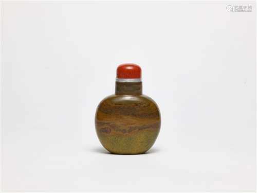 FINELY CARVED STONE SNUFF BOTTLE