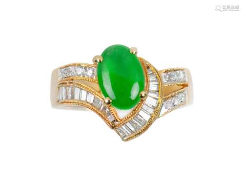 NATURAL EMERALD COLOR JADEITE WITH DIAMOND RING