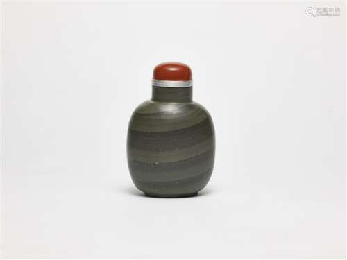 FINE REPUBLIC ERA BLACK AGATE SNUFF BOTTLE